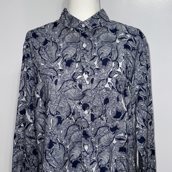 H&M WOMEN’S FLORAL BUTTON DOWN BLOUSE - Picture 4 of 10
